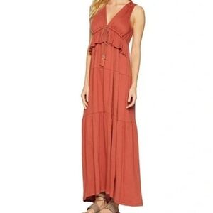 Just Found Chic Sleeveless Maxi Dress